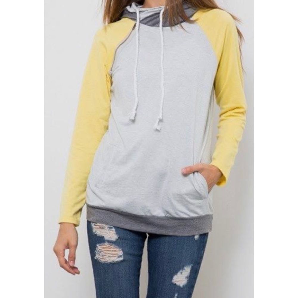 Regenbogen Grey & Yellow Sweatshirt Size Medium (M)